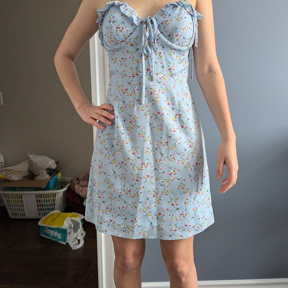 The Vintage Shop Blue Chemise with Floral Print and Sweetheart Neckline